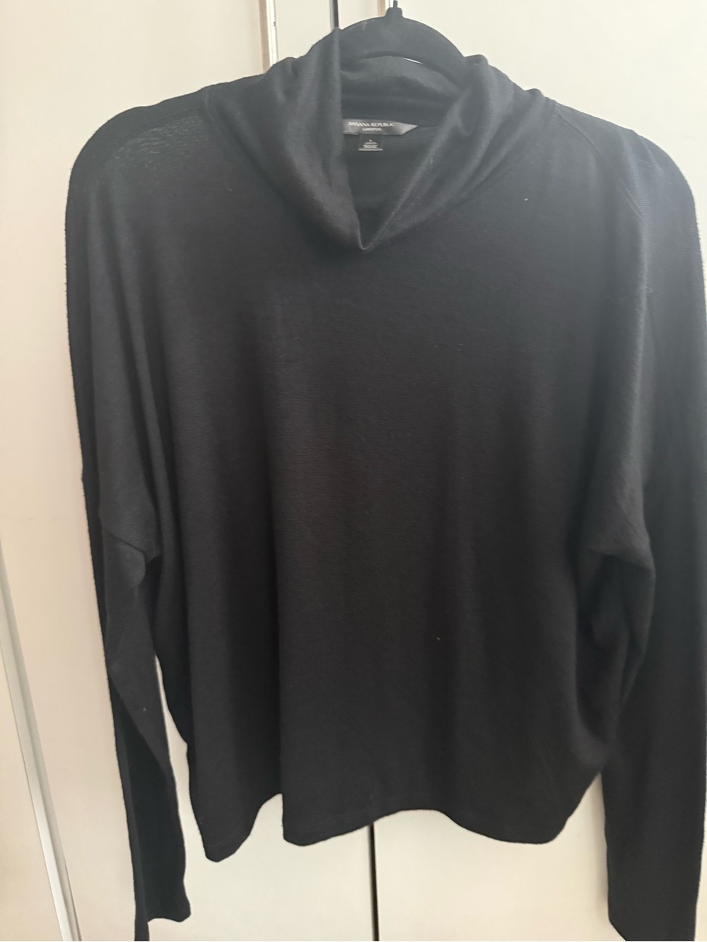 Banana Republic Luxespun thin Sweater